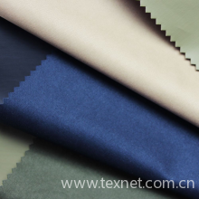 常州喜莱维纺织科技有限公司-涤锦棉右斜+贴膜 风衣外套面料